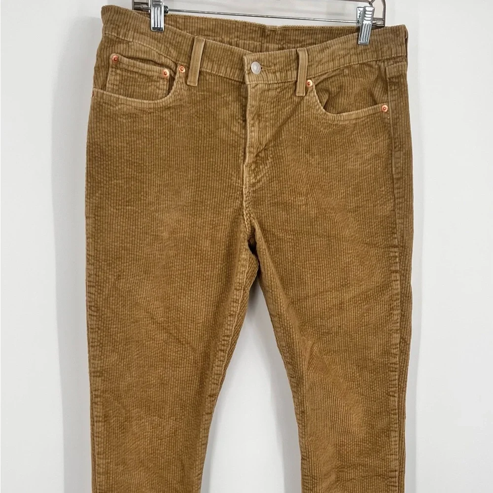 Levi's Women's Straight‎ Leg Corduroy Jeans in Brown